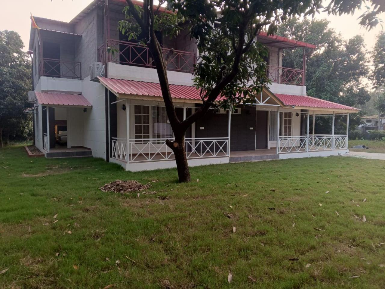 Red Roof Inn Rāmnagar Exterior foto